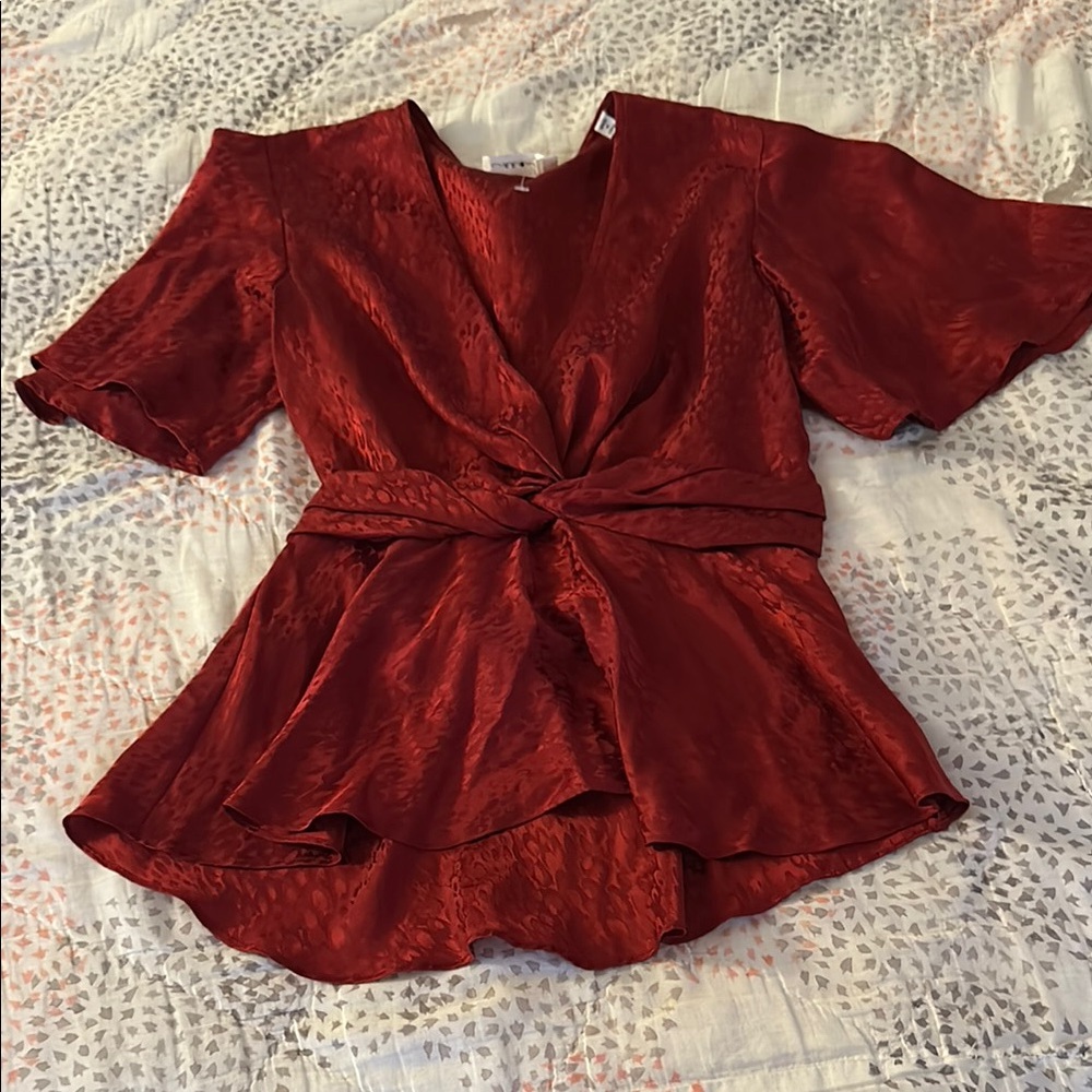 100% silk Blouse in Burgundy Silk